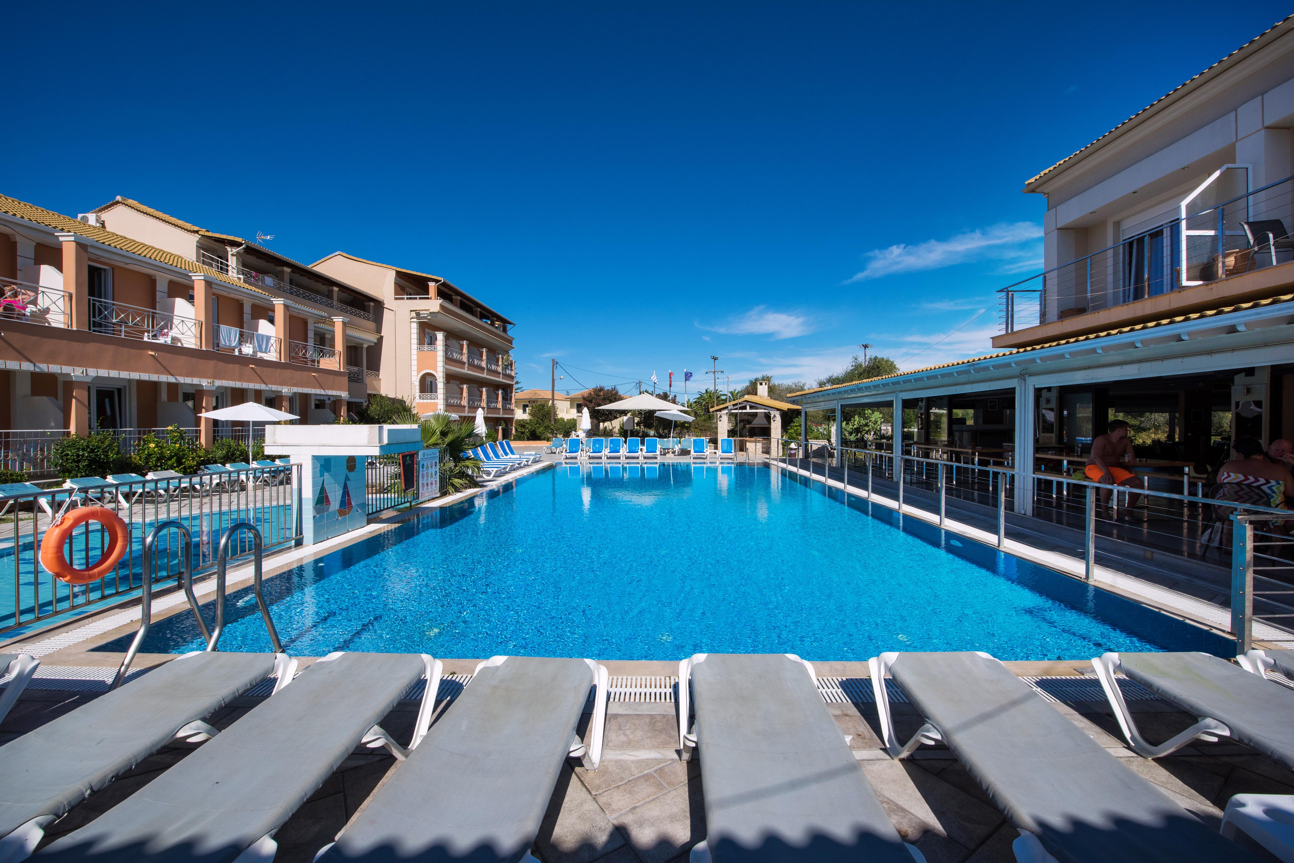 Kavos Plaza Hotel المظهر الخارجي الصورة