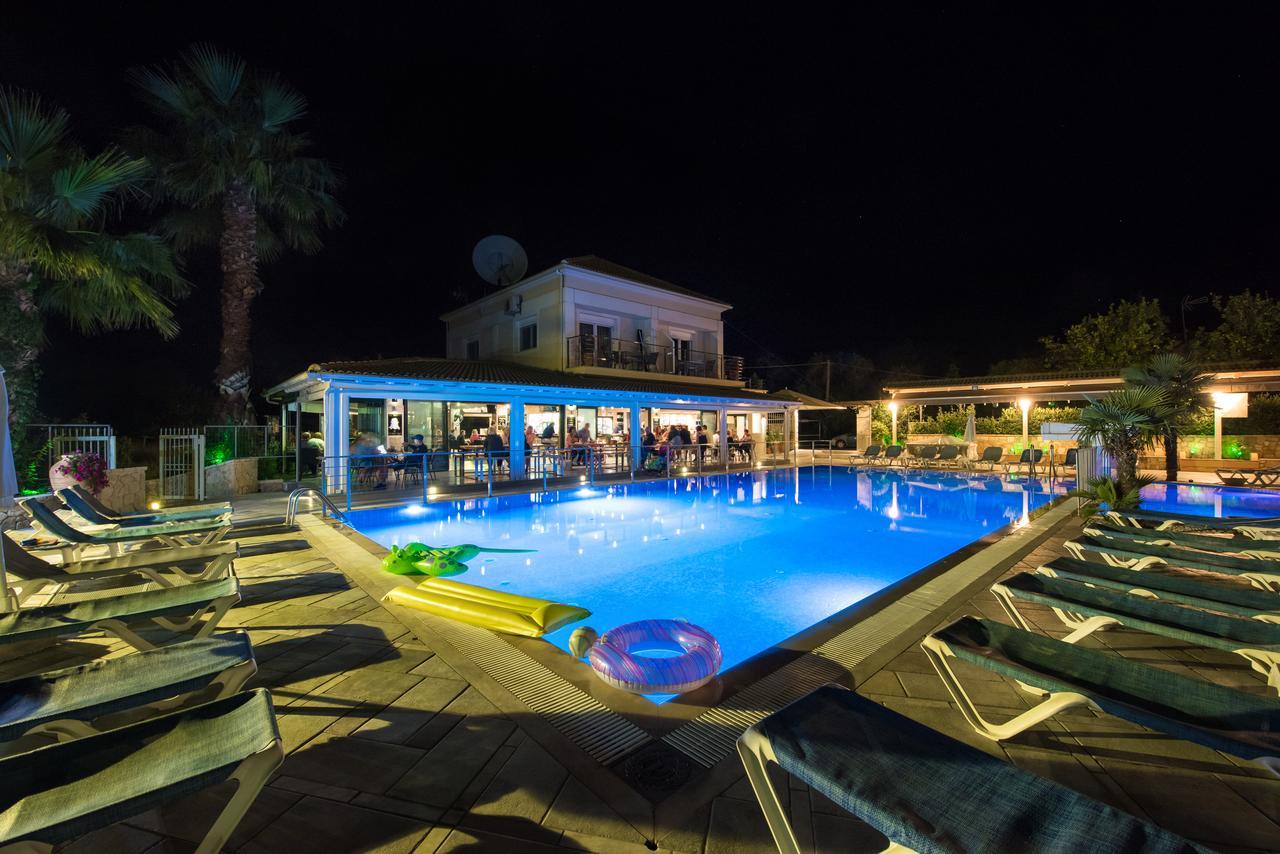 Kavos Plaza Hotel المظهر الخارجي الصورة