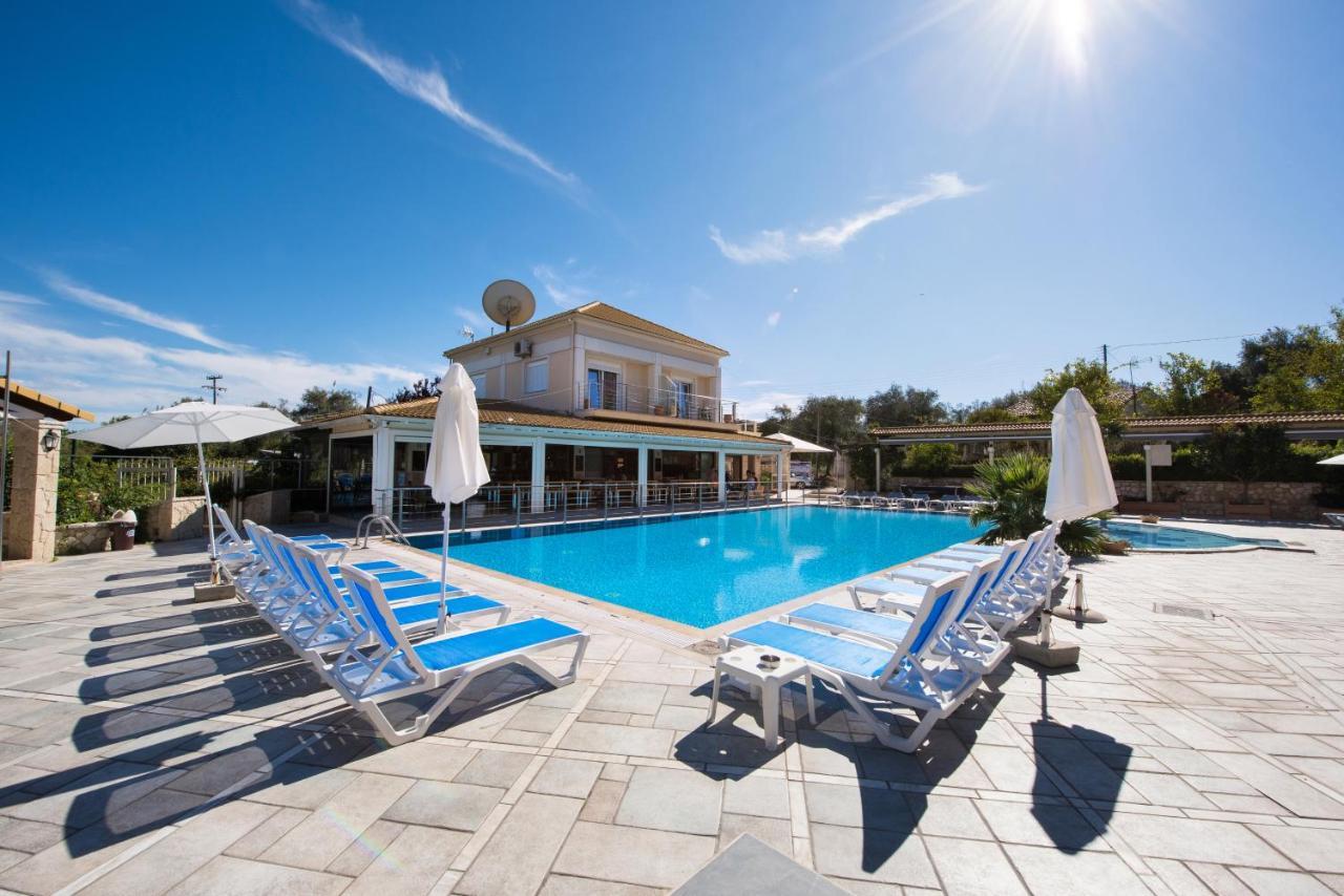 Kavos Plaza Hotel المظهر الخارجي الصورة