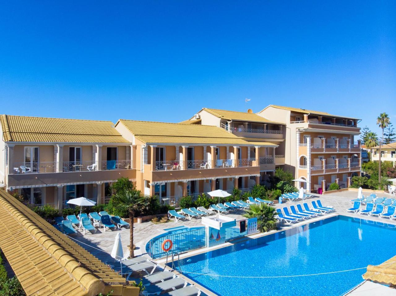 Kavos Plaza Hotel المظهر الخارجي الصورة